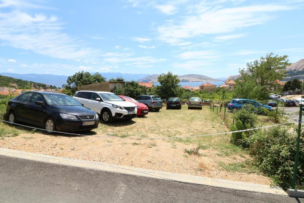 Rooms & Studio Apartments By The Way Baska  Exterior photo